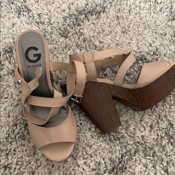 Sandals - Picture 3 of 3